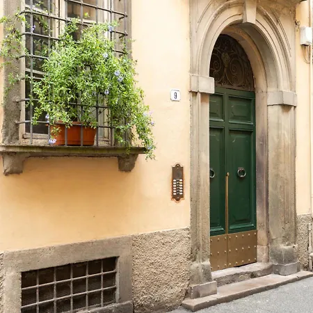 Fil Rouge - Historic Center Of Apartment